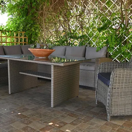 Ibiscus In Paradisi Near The Casa de Férias