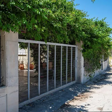 Casa de Férias Ibiscus In Paradisi Near The *