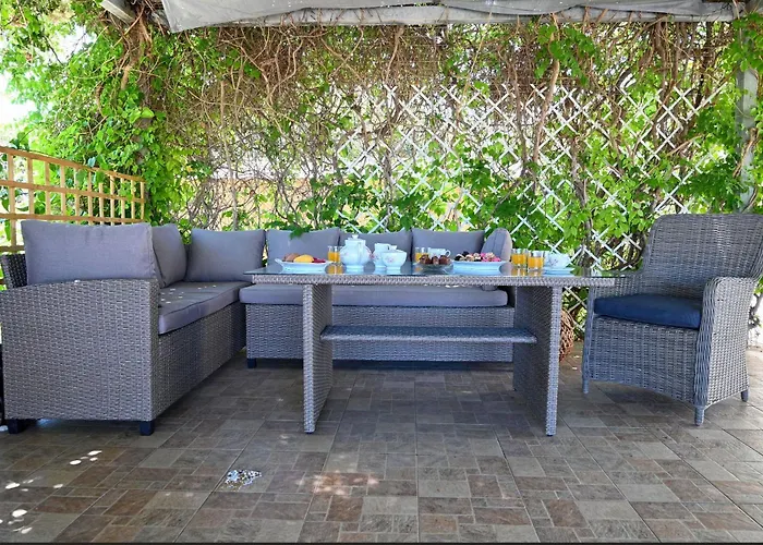 Ibiscus In Paradisi Near The بيت للعطل *